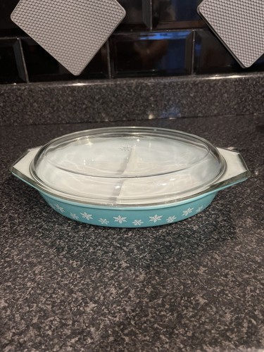 Pyrex vintage gaiety snowflake - pyrex,
