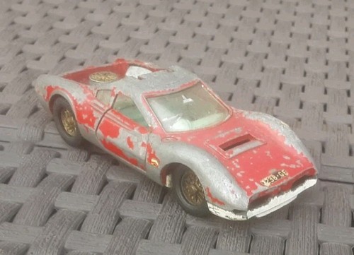 Dinky toys dino ferrari - dinky,