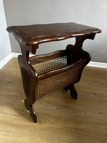 Mahogany magazine rack - |, side