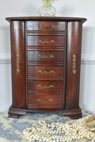Vintage wooden jewellery box - vintage,