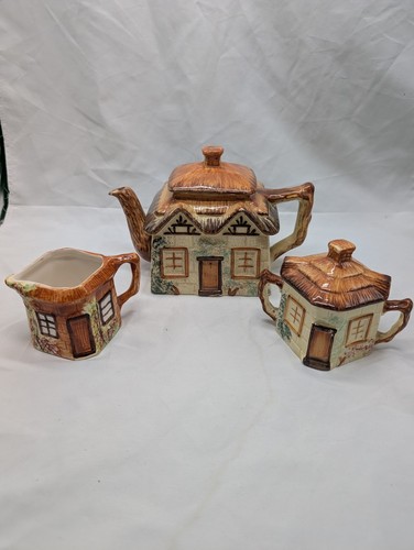 Vintage keele pottery - keele, st.