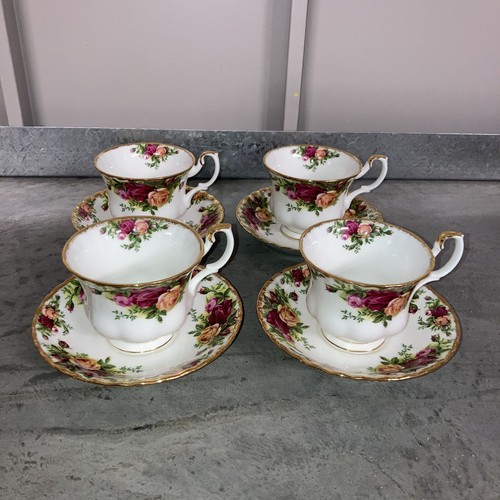 Old country roses person - 4, cup