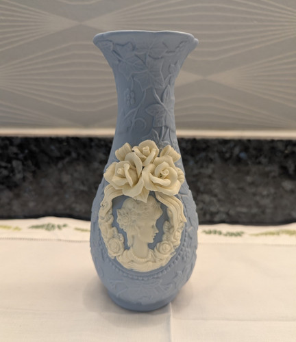 Blue white ceramic - blue,