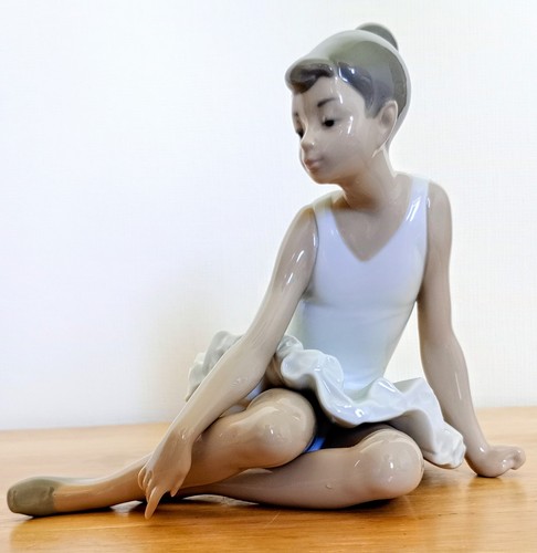 Lladro nao ballet figure - lladro,