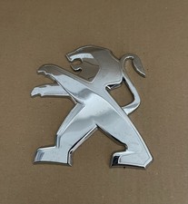 GENUINE PEUGEOT BOXER BADGE