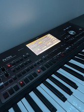 Korg PA700 Professional