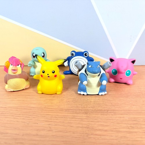 Pidgeotto squirtle pikachu - pidgeotto,,