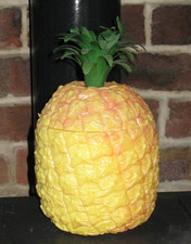 1960's Tiki Bar Plastic