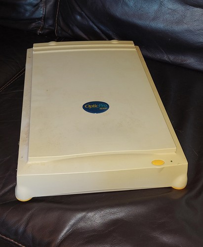 Optic pro 4830 flatbed scanner - 4830,