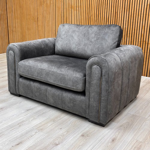 Very amara snuggler - ‘amara’,