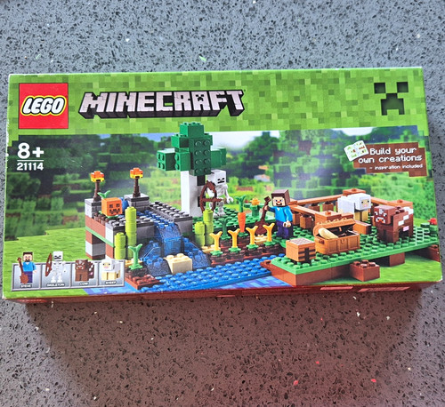 Lego minecraft the farm 21114 - lego,