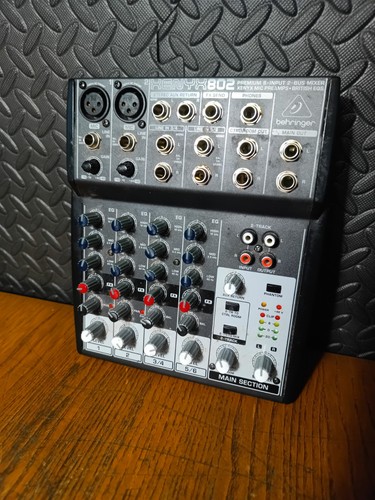 Behringer xenyx 802 compact - xenyx,