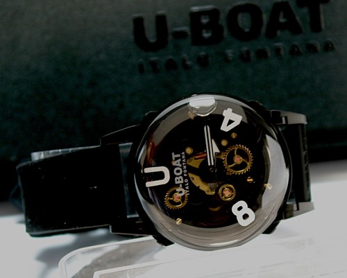 Boat white capsoil - u-65,