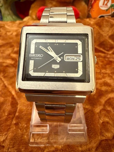 1976 rare vintage seiko - rare,