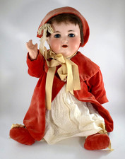 ANTIQUE ARMAND MARSEILLE 990