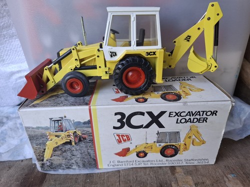 Nzg 216 jcb 3cx white - 216,