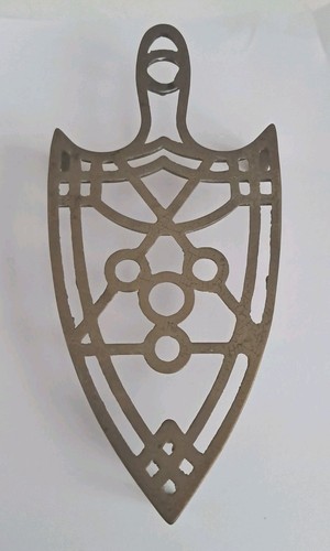 Vintage solid brass trivet - solid,