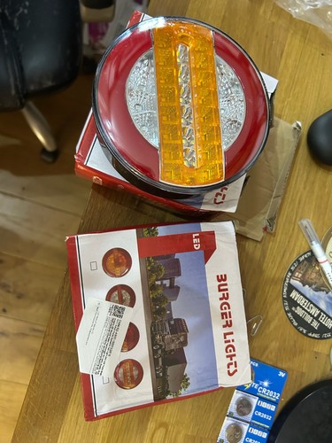 Burger 12v 24v lights - 12v/,