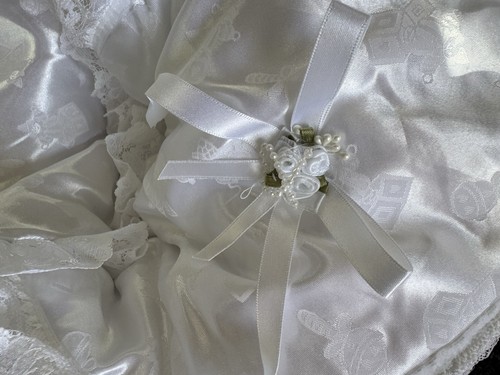 Handmade white satin moses - satin,
