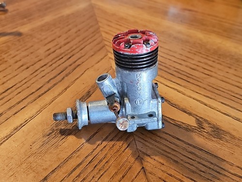 Mccoy red top stunt - red, tether