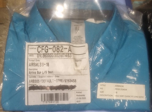 Arriva bus uniform green - arriva,