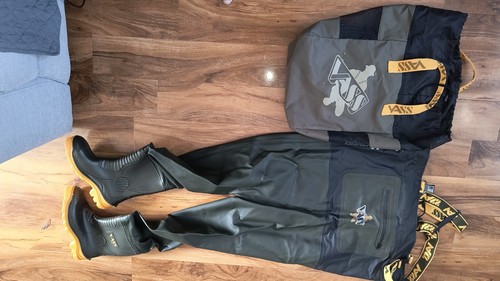 Brand new vass hybrid - brand,