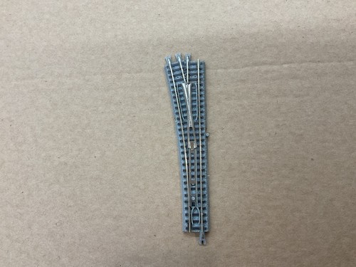 Rokuhan gauge switch track - gauge,