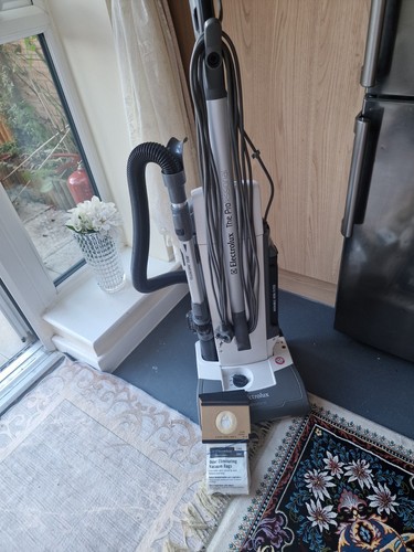 Electrolux the professional - electrolux,