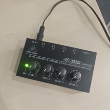 Behringer MicroAMP HA400