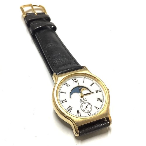 Seiko vintage wristwatch used - vintage,