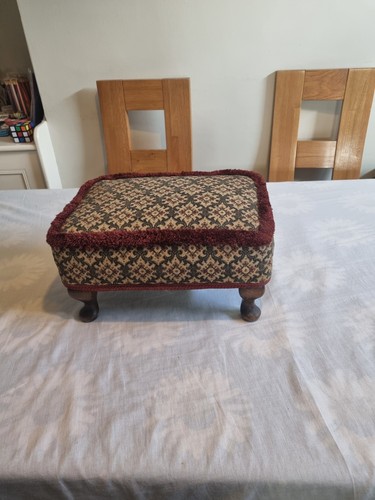 Lovely little vintage - lovely,