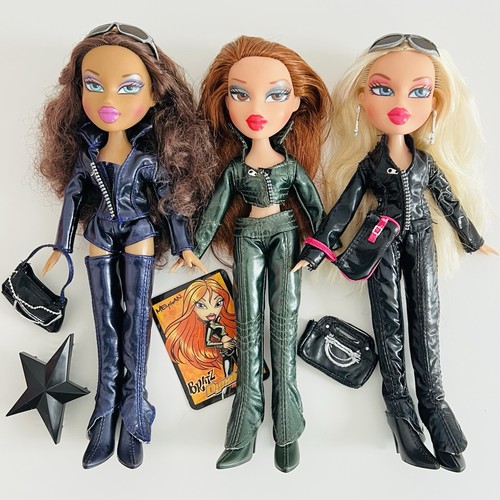 Bratz doll bundle - bratz,