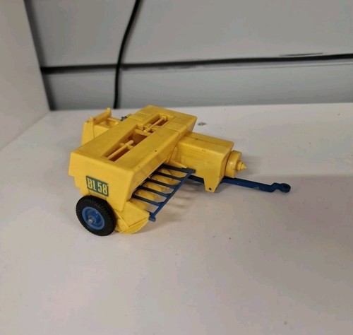 Vintage britains farm 9563 - britains,