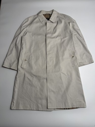 Burberry vintage trench coat - burberry,