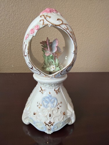 Vintage porcelain musical - porcelain, egg