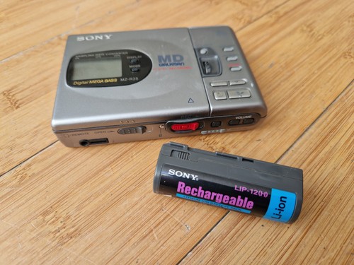 Sony r35 walkman - sony, mz-r35