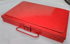 VINTAGE QUALITY RED REEVES ARTISTS WATERCOLOUR OIL PAINT BOX TIN