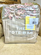 BNWT  Womens Marc Jacobs Small Beige Canvas Crossbody Tote Handbag Bag