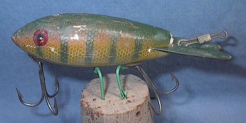 Fishing lure vintage wood plug - fishing,