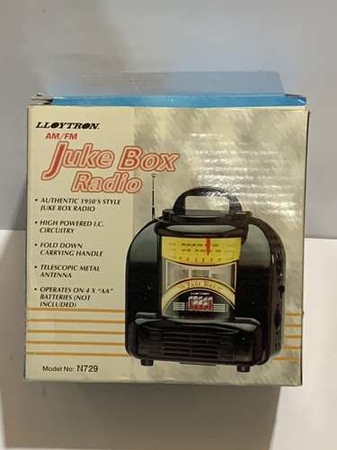 Vintage novelty jukebox - vintage, shape