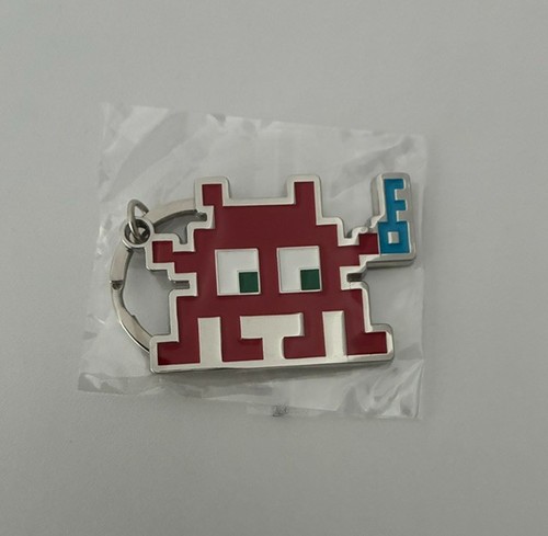 Invader keyring beyond the - -,