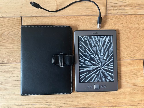 Amazon kindle 4th generation - amazon,