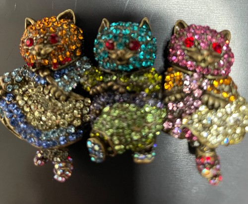 Butler and wilson brooch - butler,