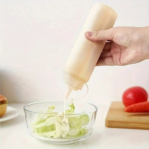 Plastic clear squeeze sauce - clear,