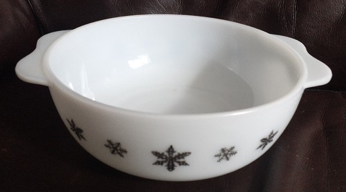 Vintage jaj pyrex black - /,