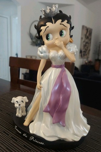 Betty boop large figurine - large,