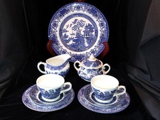 Vintage Willow Pattern Ceramic Tea Set For 2 ,Cups and Side Plates & Cake Plate,