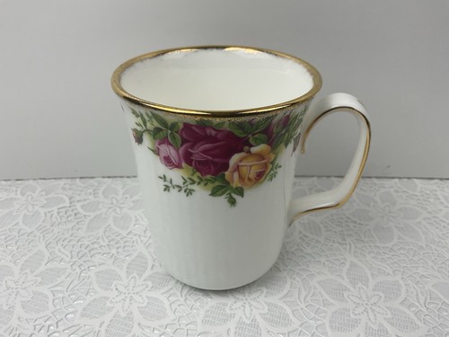 Royal albert old - old, roses