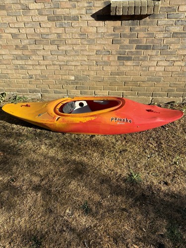 Pyranha sport kayak 240 - pyranha,