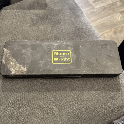 Vintage moore and wright - ,, m